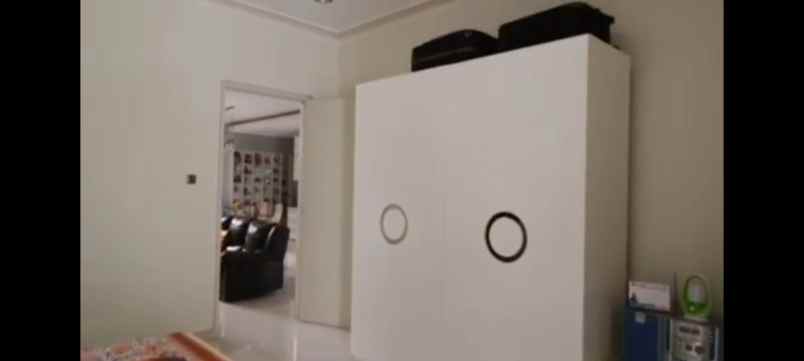 dijual rumah pakuwon city