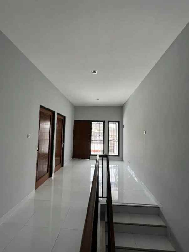 dijual rumah pamulang