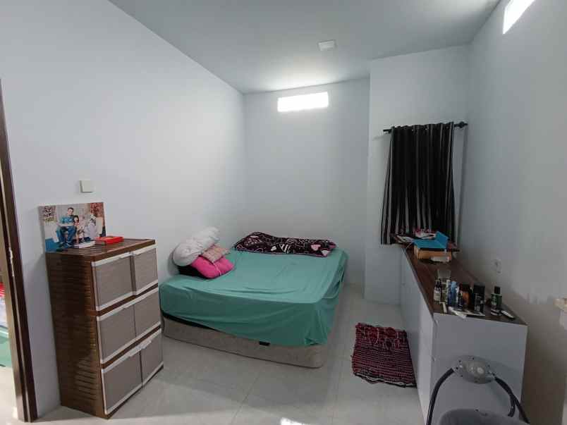 dijual rumah pancoran mas depok