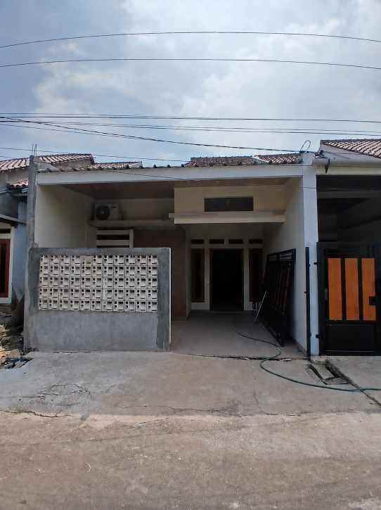 dijual rumah pancoran mas depok