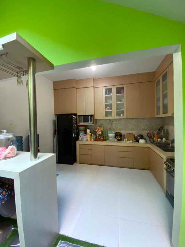 dijual rumah paninggilan ciledug tangerang