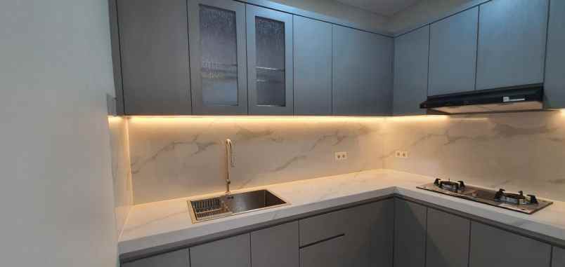 dijual rumah pantai mentari