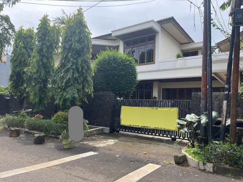 dijual rumah patra kuningan