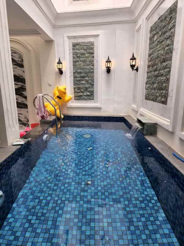 dijual rumah pelangi antapani bandung