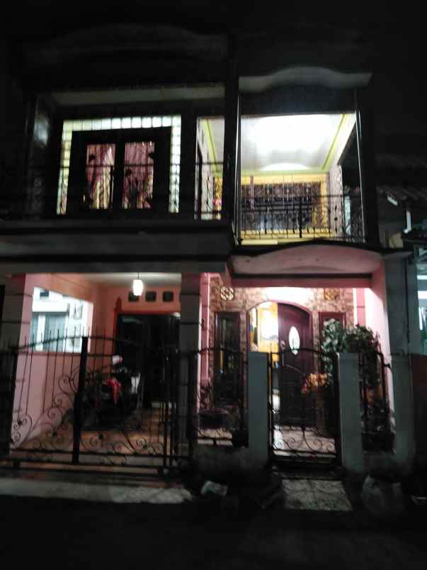 dijual rumah perum pesona telaga cibinong