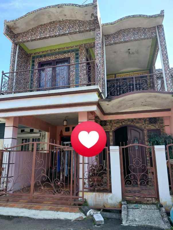dijual rumah perum pesona telaga cibinong
