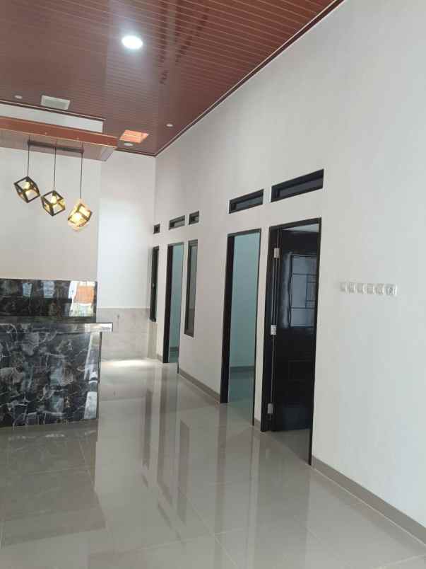 dijual rumah perum telaga mas