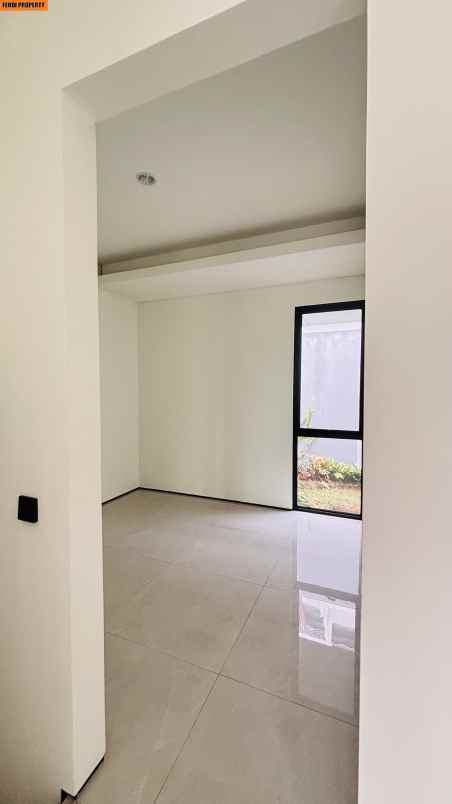 dijual rumah perumahan bukit golf