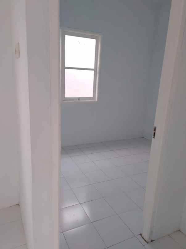 dijual rumah perumahan bukit serpong