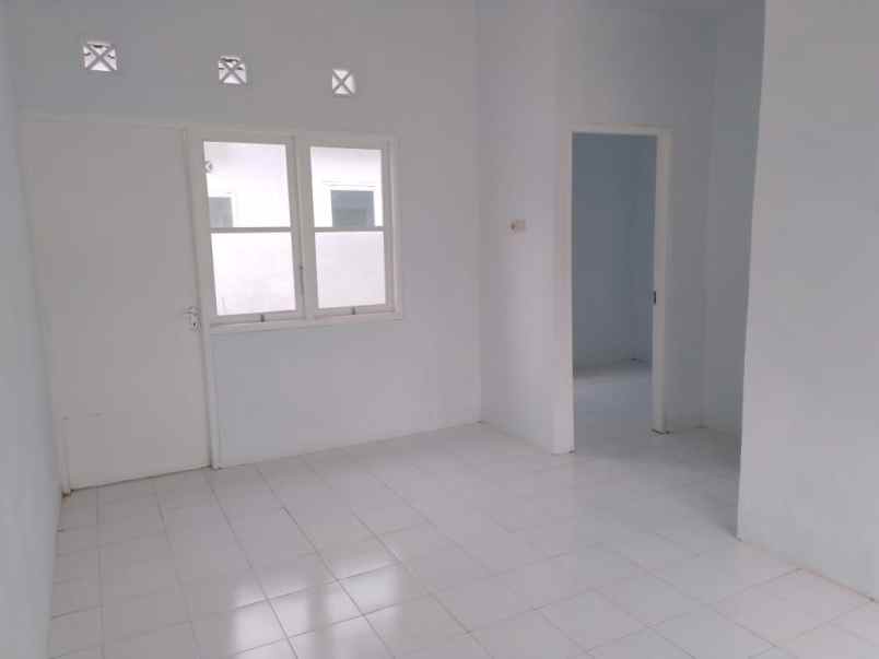 dijual rumah perumahan bukit serpong