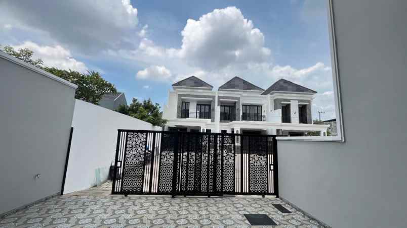 dijual rumah perumahan galaxy bumi