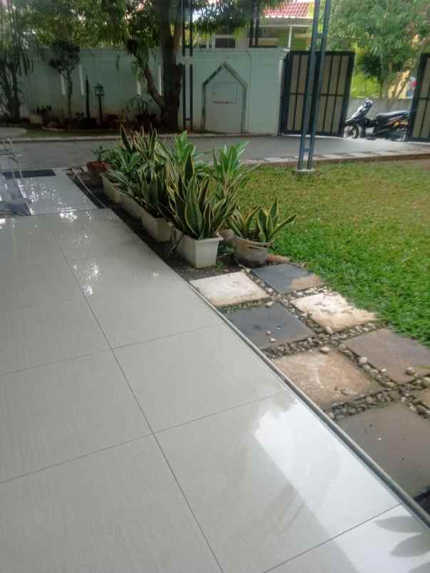 dijual rumah perumahan harapan mulya