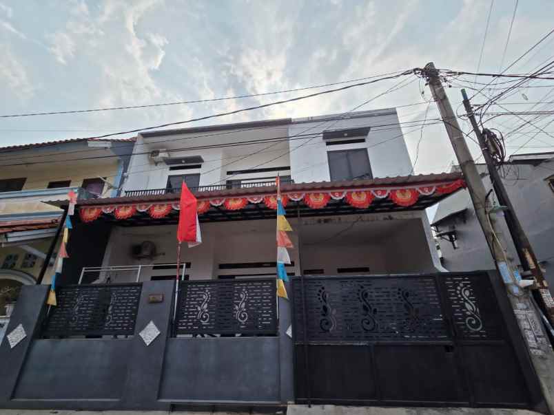 dijual rumah perumahan sukatani permai