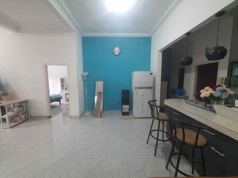 dijual rumah pojok dekat kampus uin jember