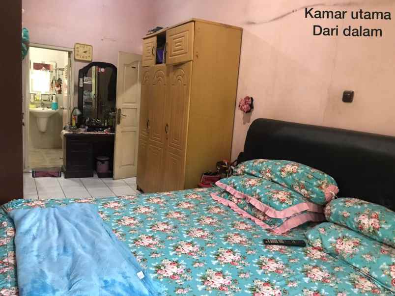 dijual rumah pondok kelapa