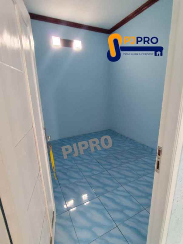 dijual rumah pondok ungu permai sektor v