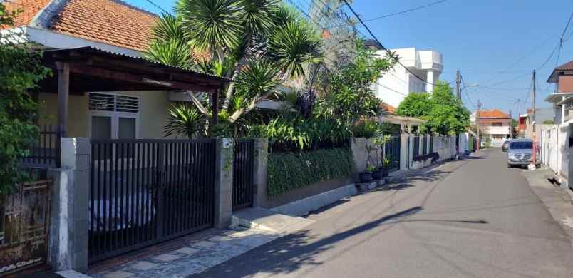 dijual rumah pos pengumben
