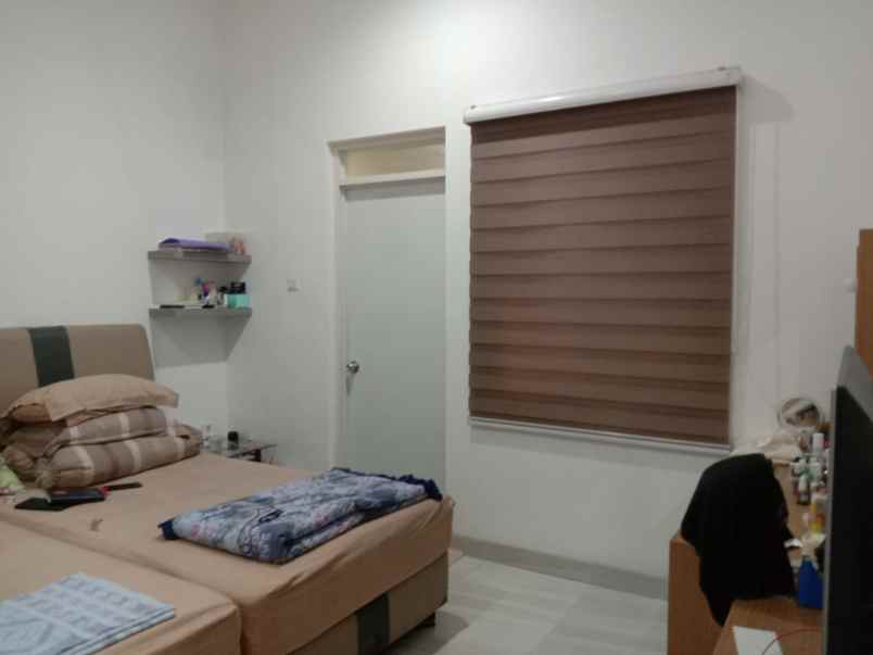 dijual rumah pulo indah
