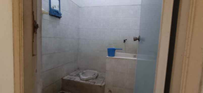 dijual rumah puri surya jaya