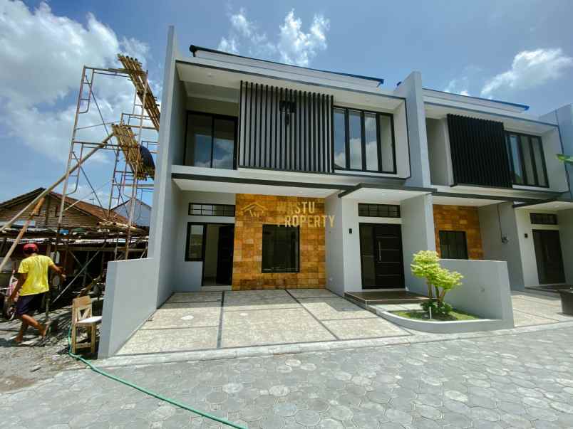 dijual rumah purwomartani kalasan sleman