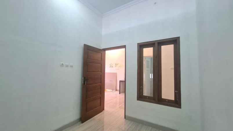 dijual rumah purwomartani kec kalasan