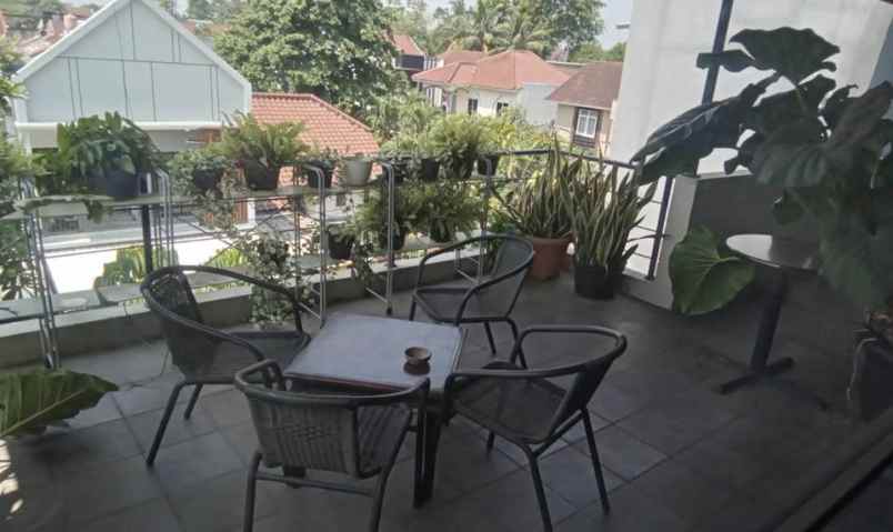 dijual rumah raffless hills cibubur