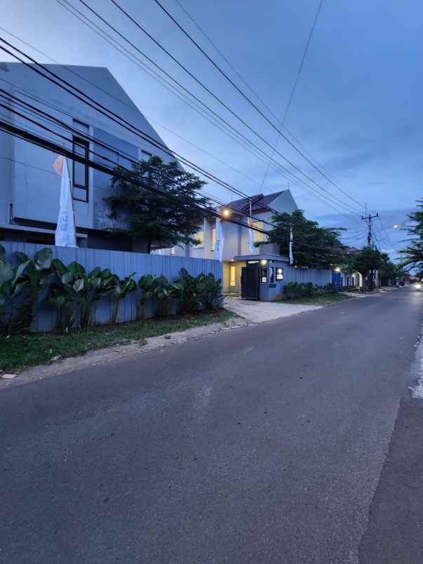 dijual rumah rangkapan jaya