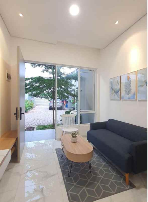 dijual rumah rangkapan jaya