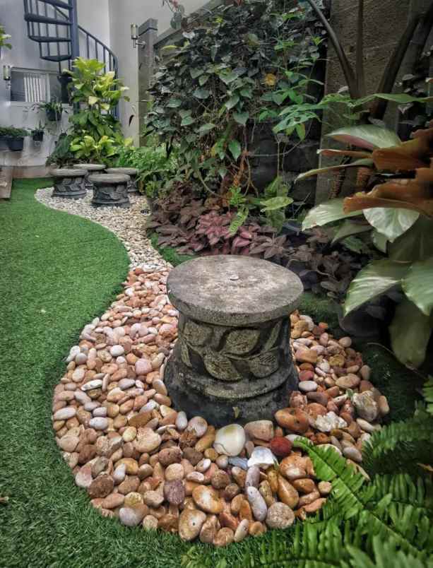 dijual rumah roya residence kel babatan