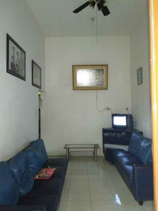 dijual rumah rungkut