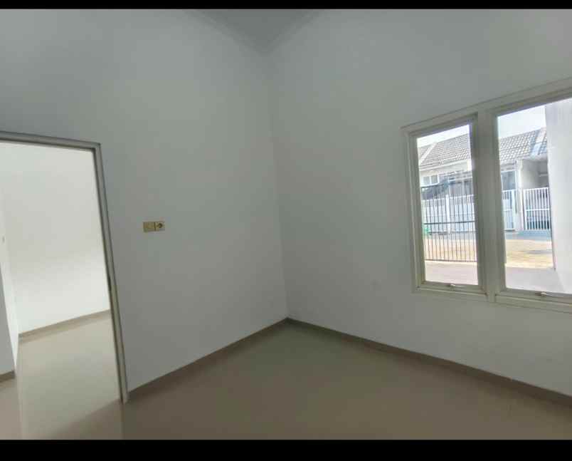 dijual rumah rungkut surabaya