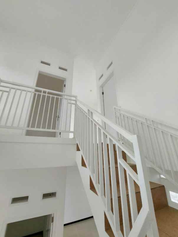 dijual rumah saptorenggo pakis malang
