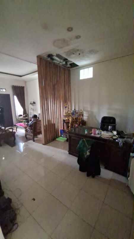 dijual rumah sekepanjang
