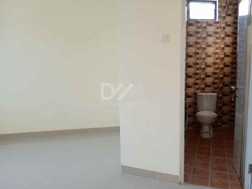 dijual rumah serpong park