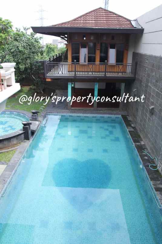 dijual rumah setiabudi lembang