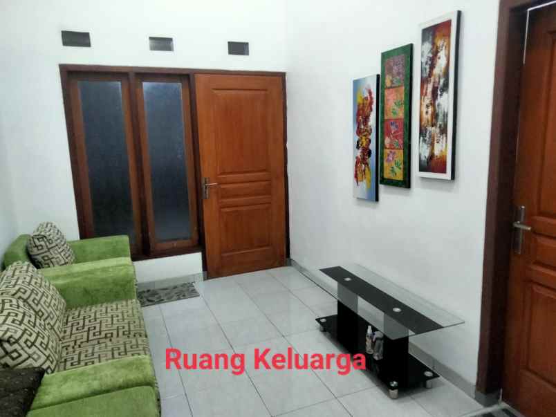 dijual rumah siap huni lokasi strategis bebas banjir