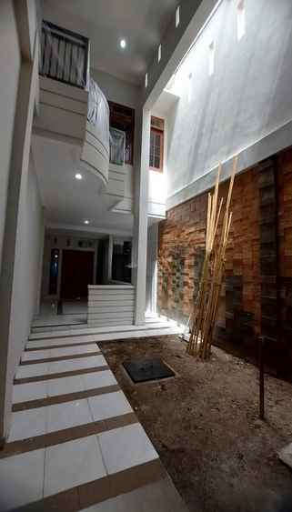 dijual rumah sidosermo