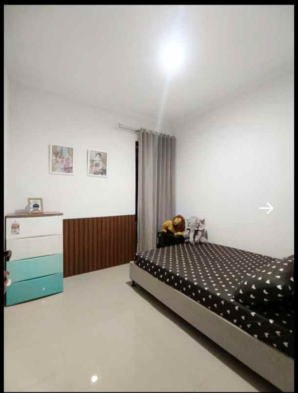 dijual rumah soekarno hatta