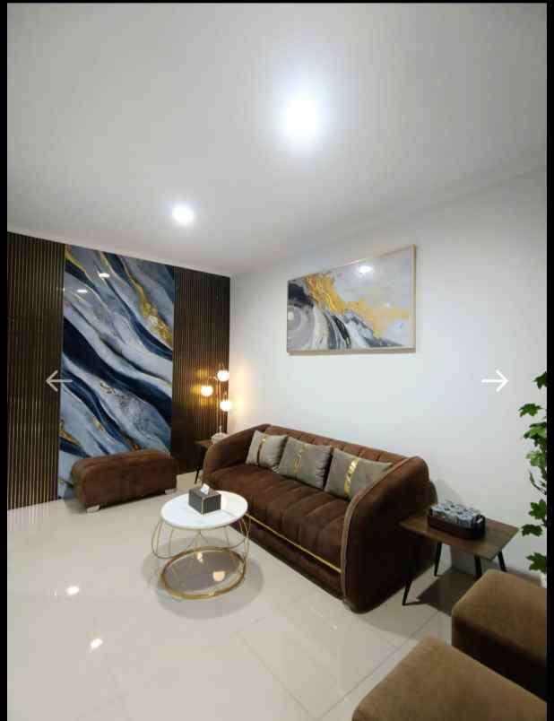 dijual rumah soekarno hatta