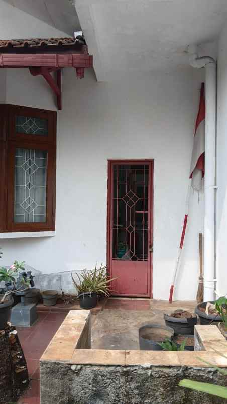 dijual rumah strategis di tanah kusir jakarta selatan