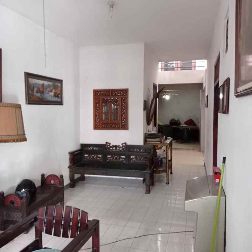 dijual rumah surabaya selatan jl kutisari indah barat