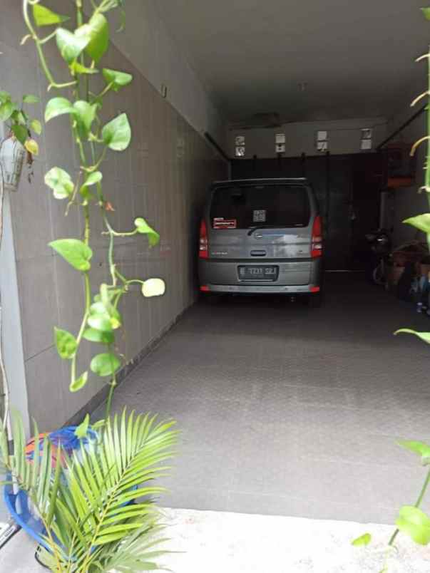 dijual rumah taman sepat kebgusan