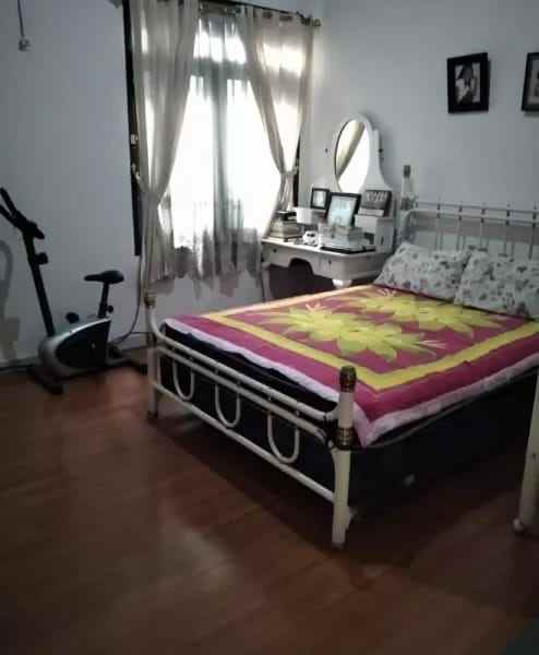 dijual rumah taman sepat kebgusan