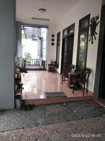dijual rumah taman sepat kebgusan