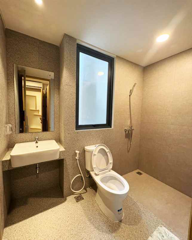 dijual rumah tanakayu cluster svadhi