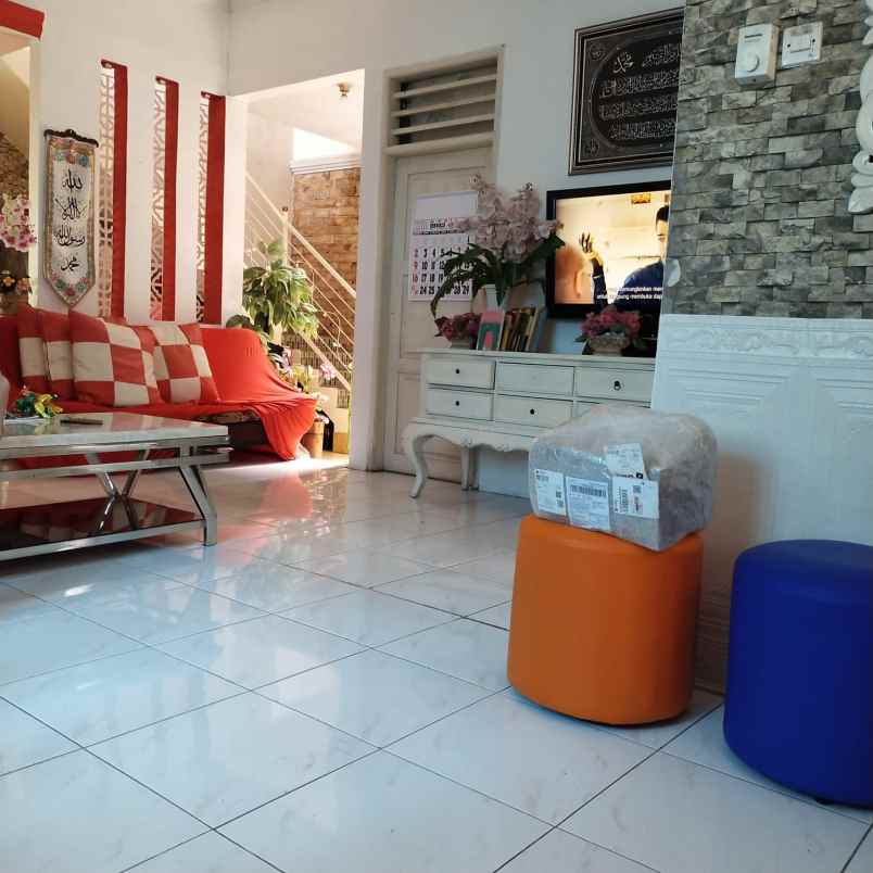 dijual rumah tanjung barat