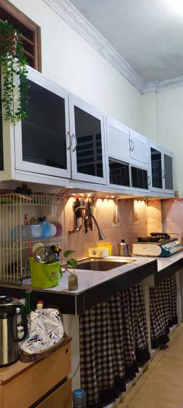 dijual rumah tanjung barat