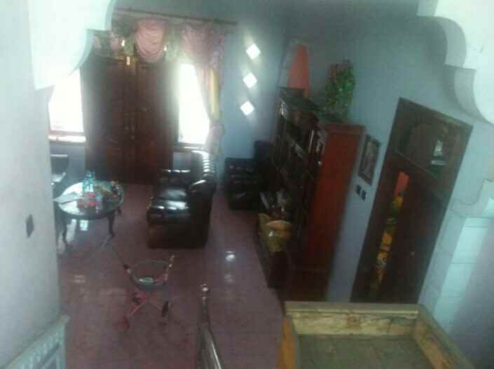 dijual rumah tepi jalan raya kraton