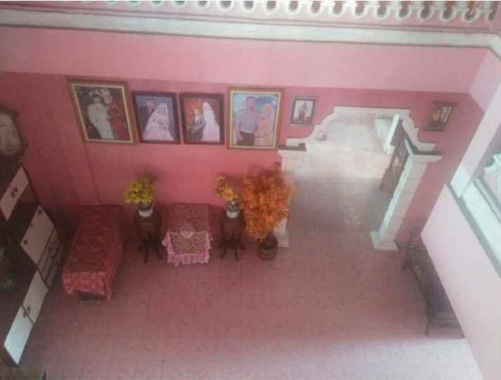 dijual rumah tepi jalan raya kraton