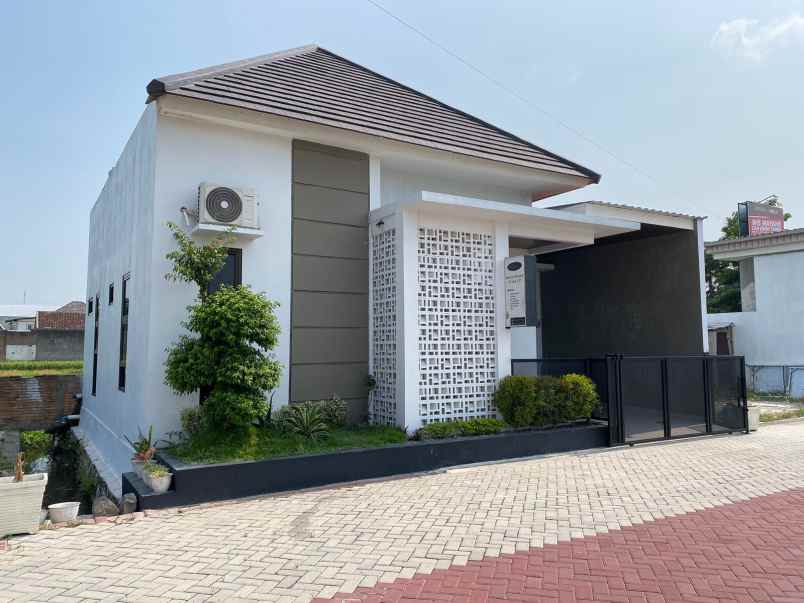 dijual rumah trunuh klaten selatan klaten